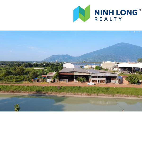 ⛰️? Siêu phẩm hiếm có – Nhà xưởng/nhà kho thế đất phong thủy “Tựa Núi, Nhìn Ra Sông” ?⛰️